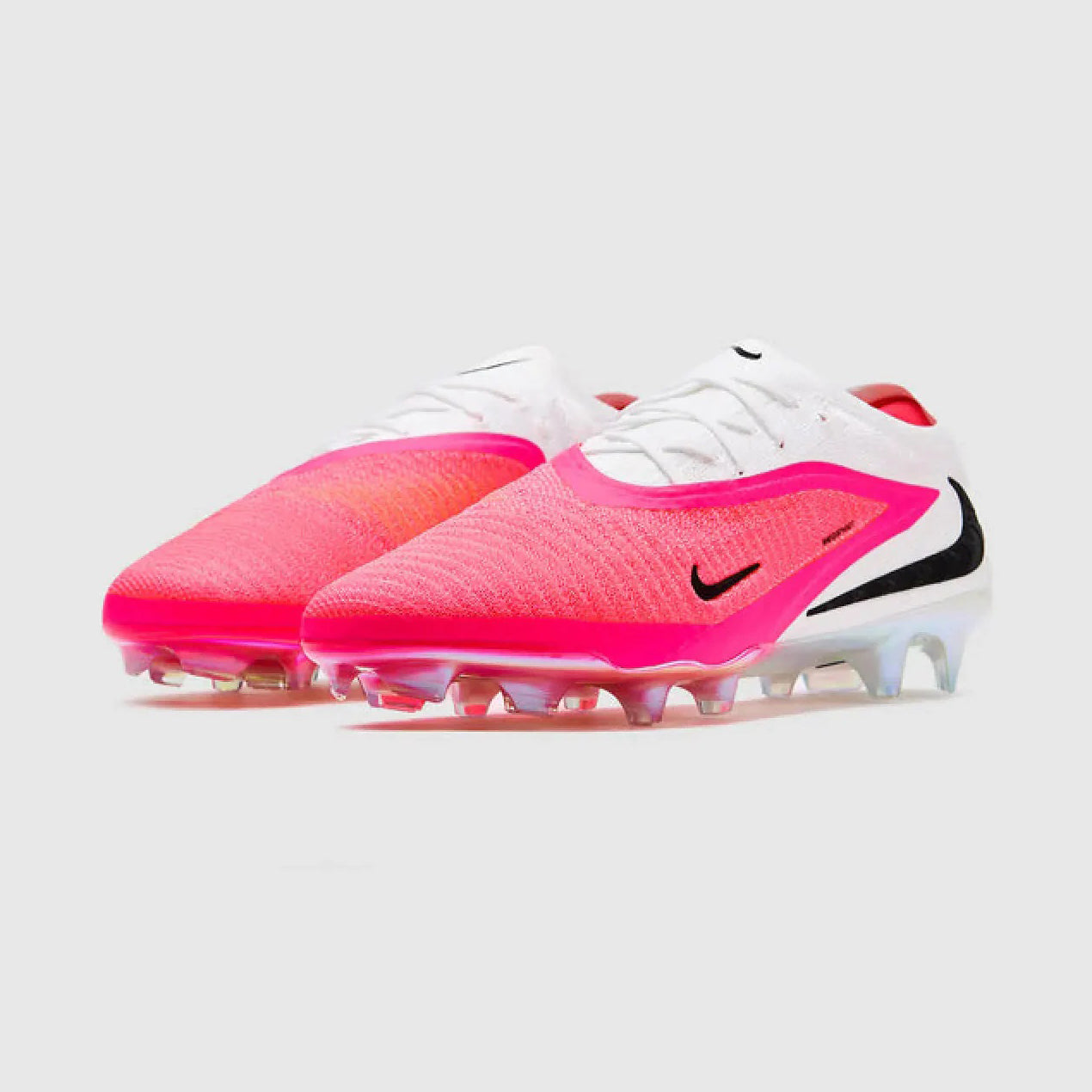 Phantom 6 Low Elite FG World Cup